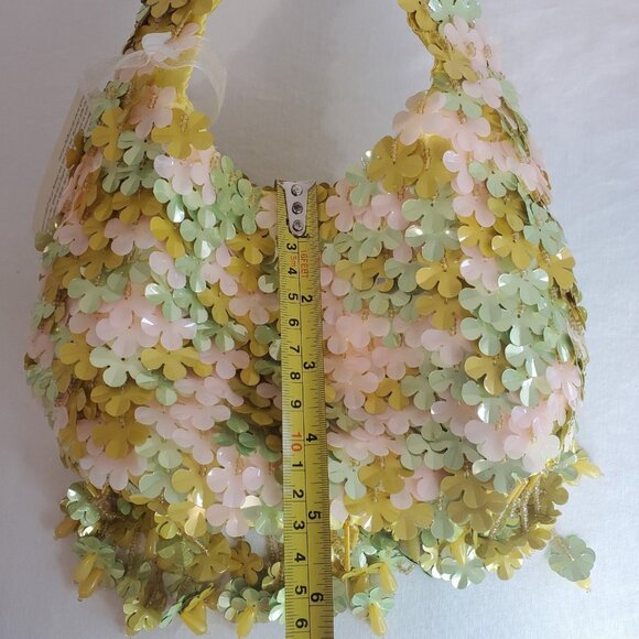 Handcrafted Viral TikTok Beaded Bag Made in India Yellow Flowers Petals Purse - Picture 10 of 14